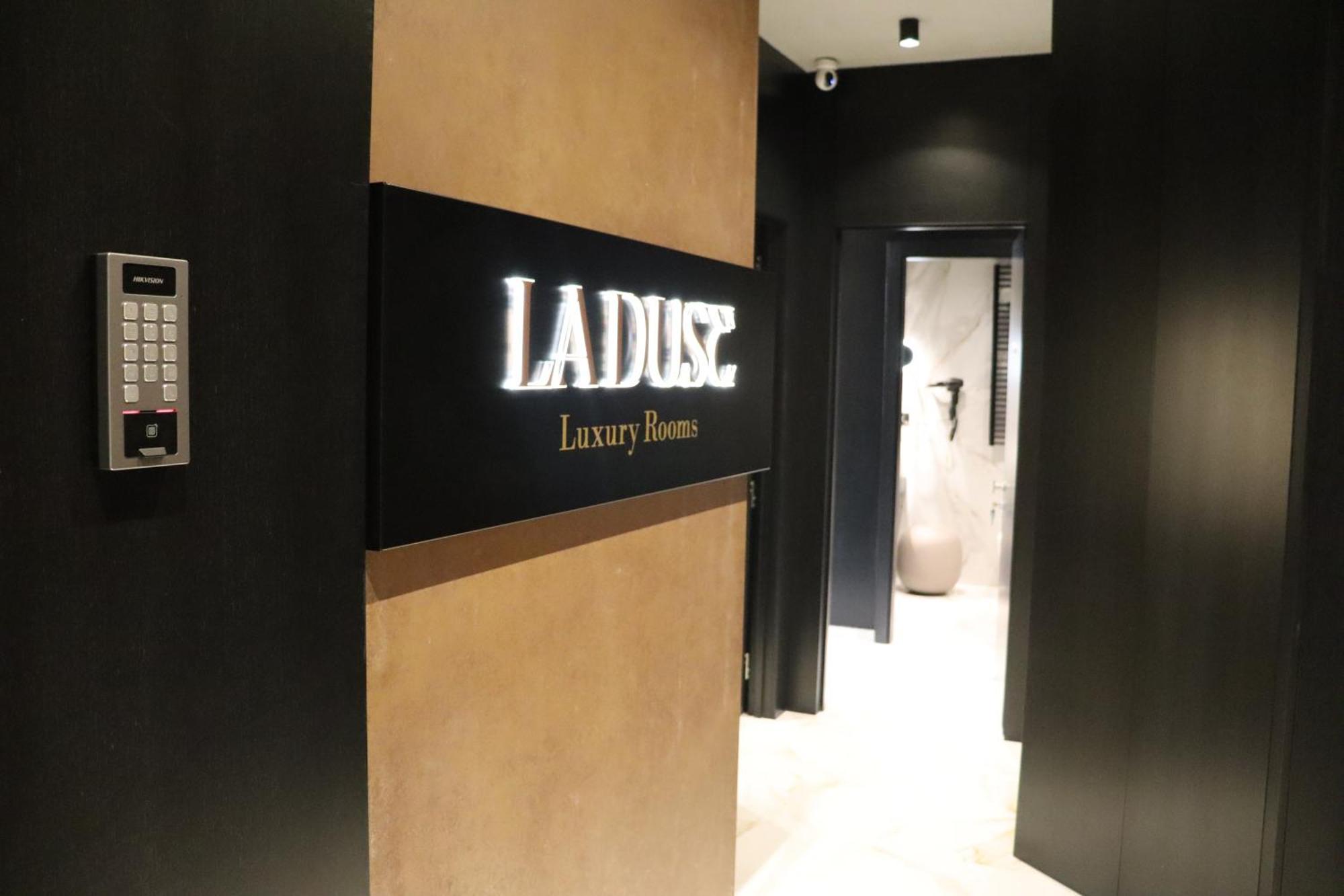 La Duse Luxury Rooms 佩斯卡拉 外观 照片